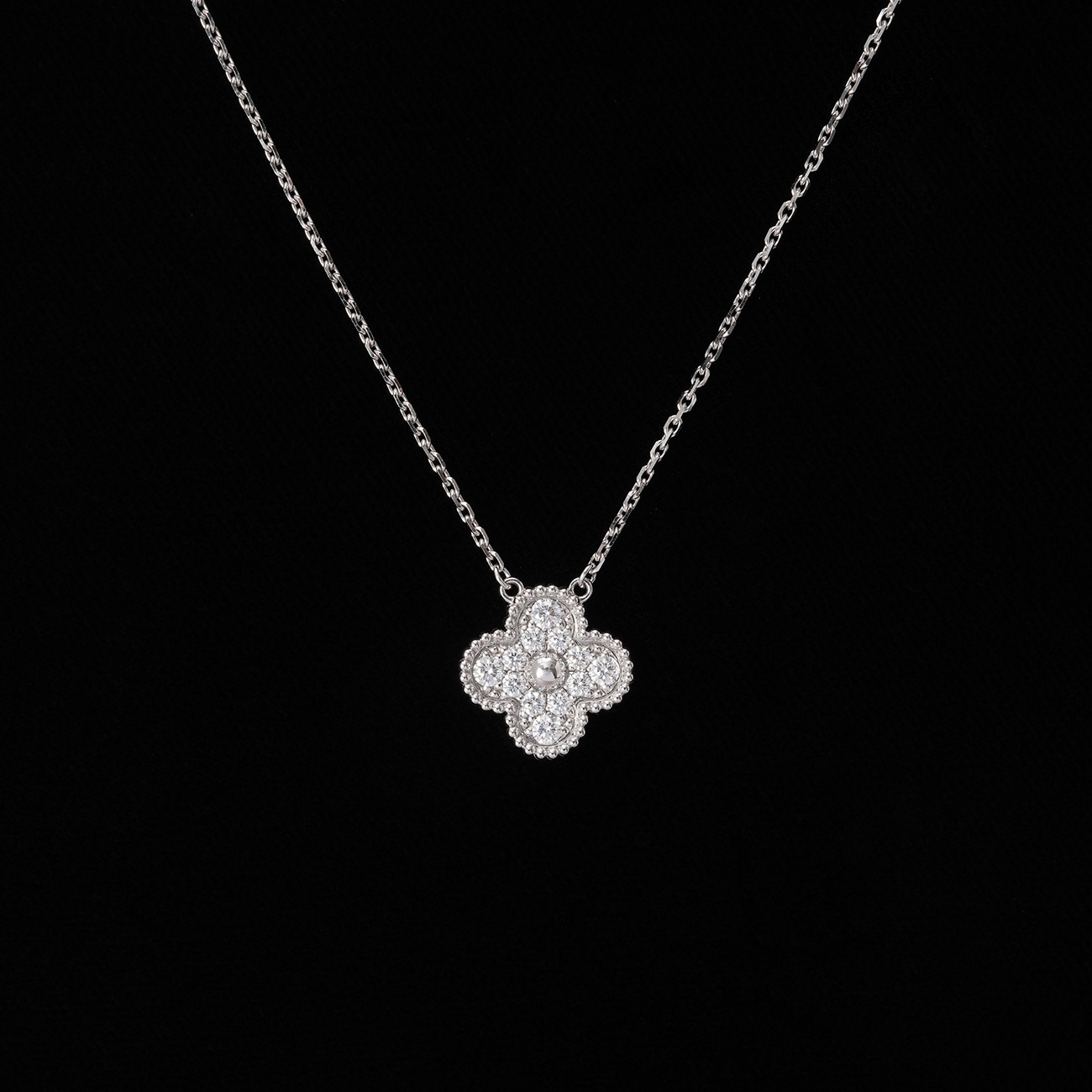 VAN CLEEF & ARPELS(USED)반클리프 VCARA46100 빈티지 다이아 알함브라 네크리스